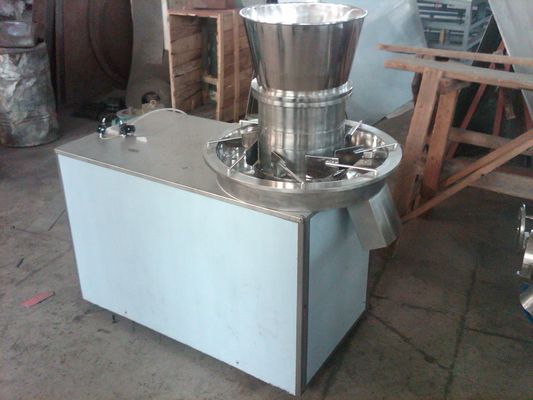 Granulador rotatorio seco de encargo de la protuberancia de la categoría alimenticia de la máquina de granulación 500kg/Batch