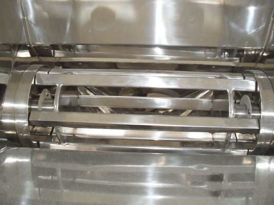 Máquina farmacéutica seca 65r/min de la pelotilla del oscilación de la máquina de granulación del GMP