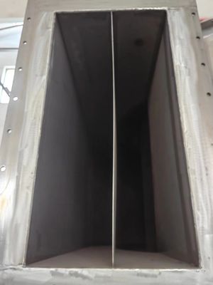 Secador de flash de giro de 220V / 50Hz con una temperatura de entrada de producto eficiente y compacta de 50-80C